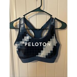 Peloton Adidas Stretchy Wireless Pullover Sports Bra Size Medium